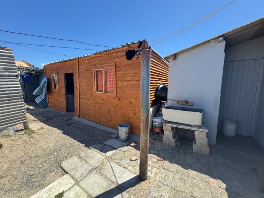 2 Bedroom Property for Sale in Riverside Western Cape